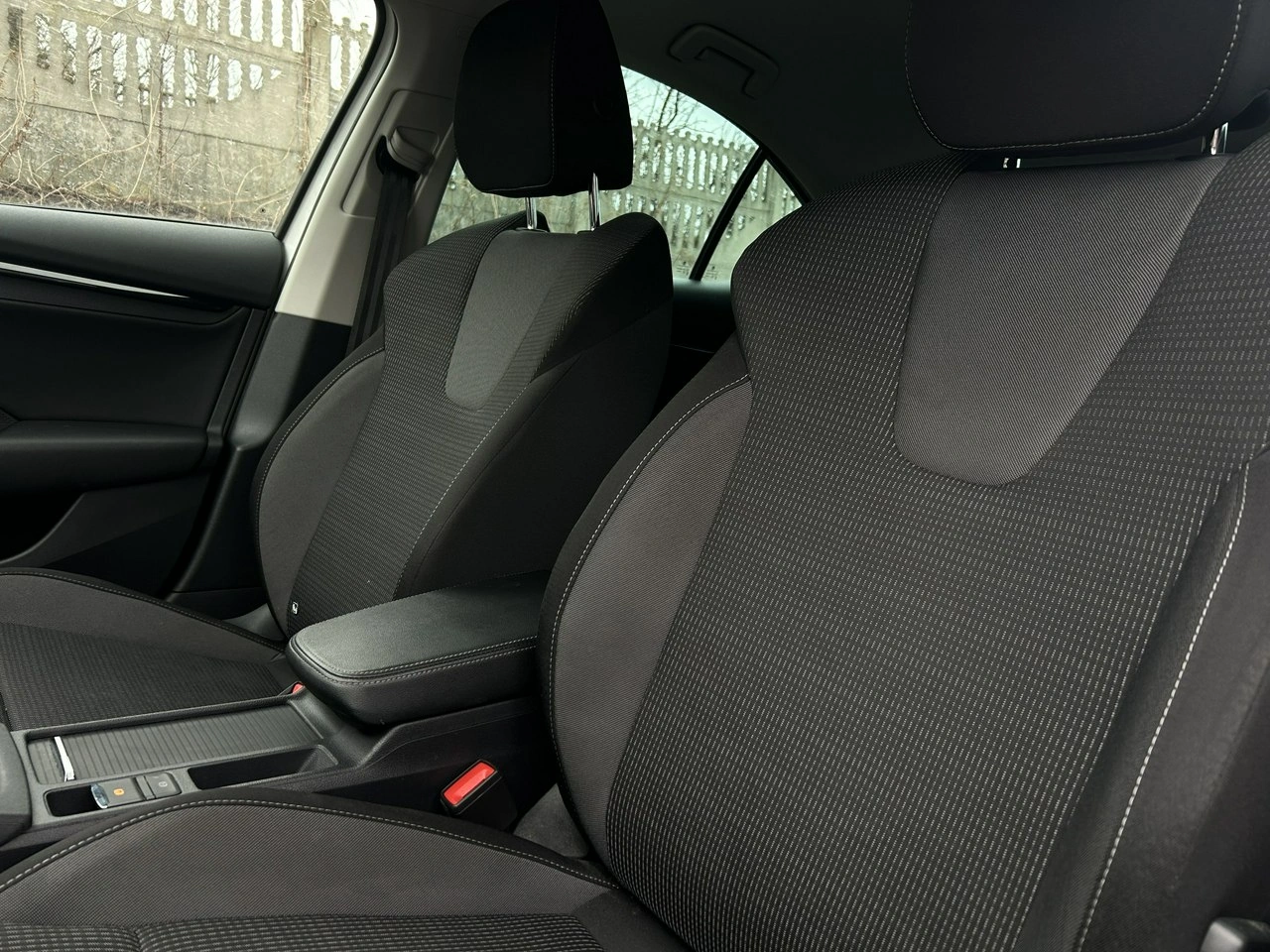 Skoda Octavia - Zdjęcie 6