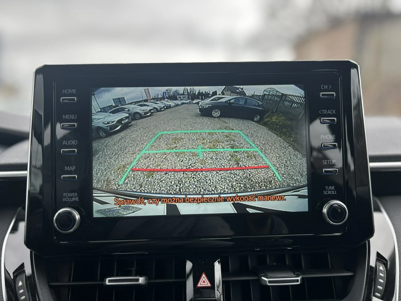 Toyota Corolla - Zdjęcie 9