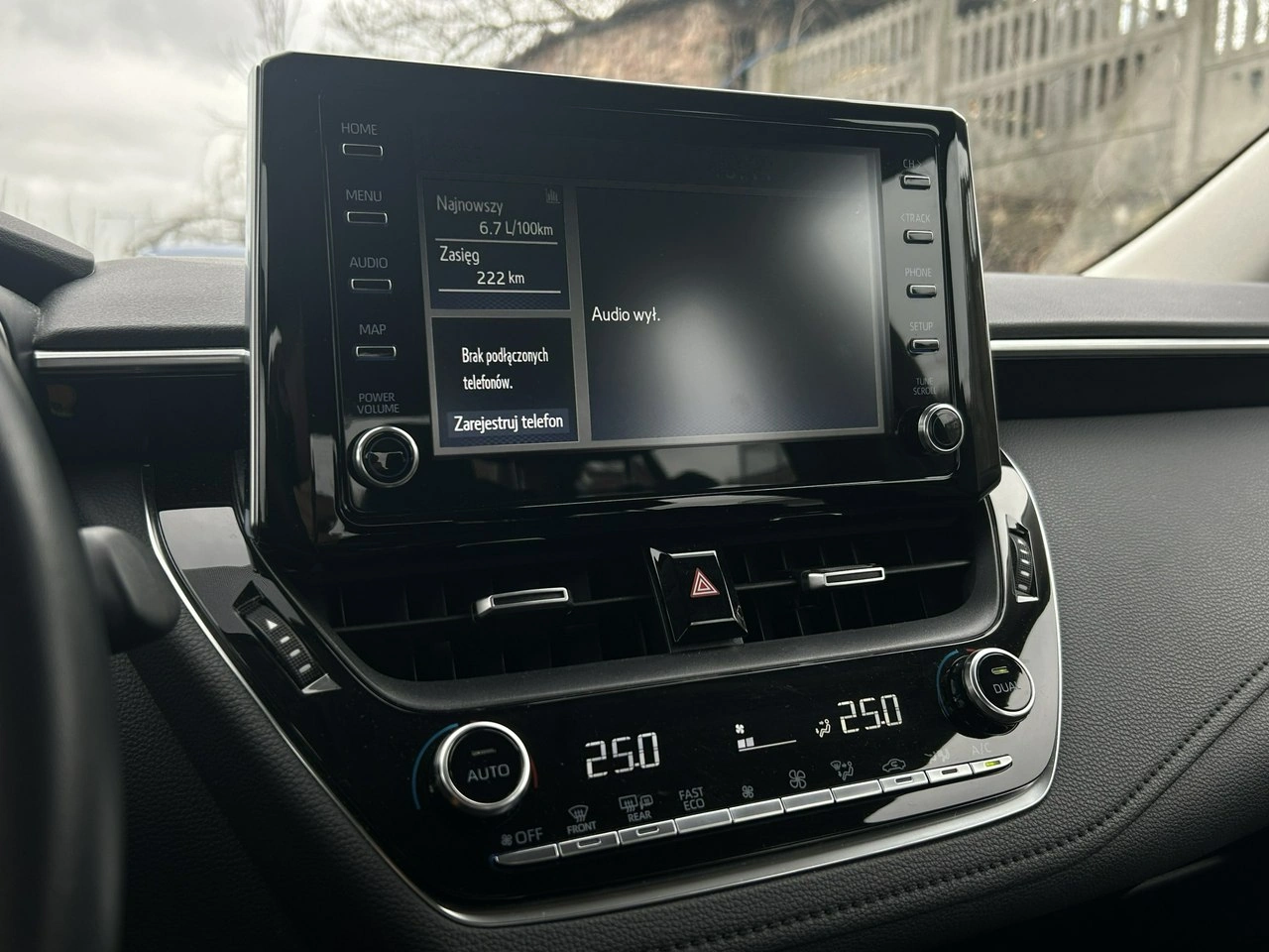 Toyota Corolla - Zdjęcie 8