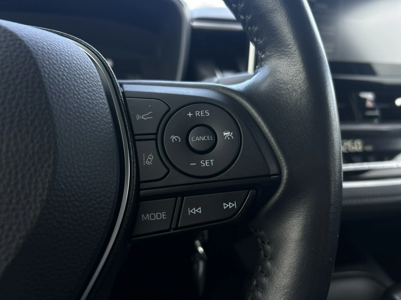 Toyota Corolla - Zdjęcie 8