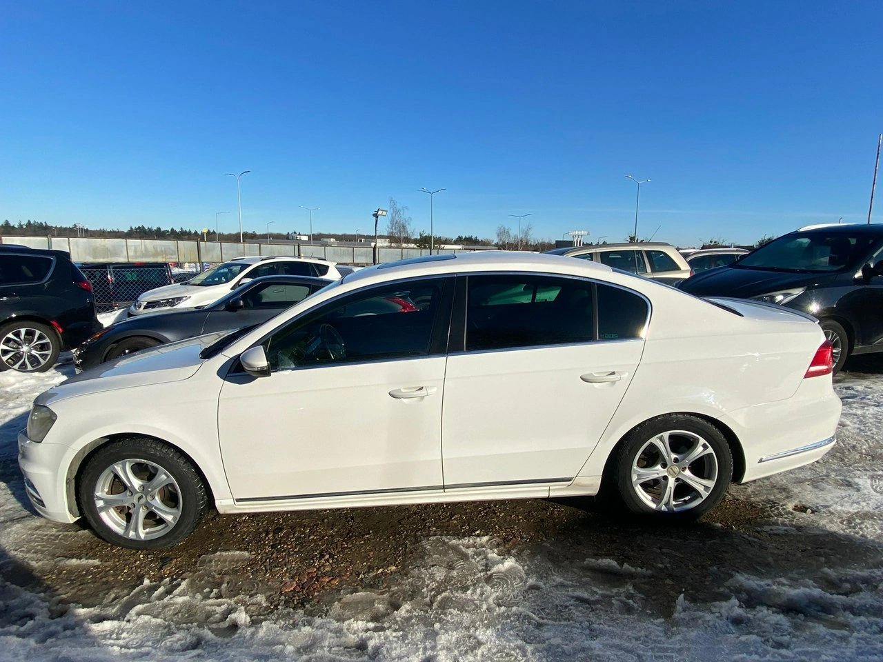 Volkswagen Passat - Zdjęcie 9