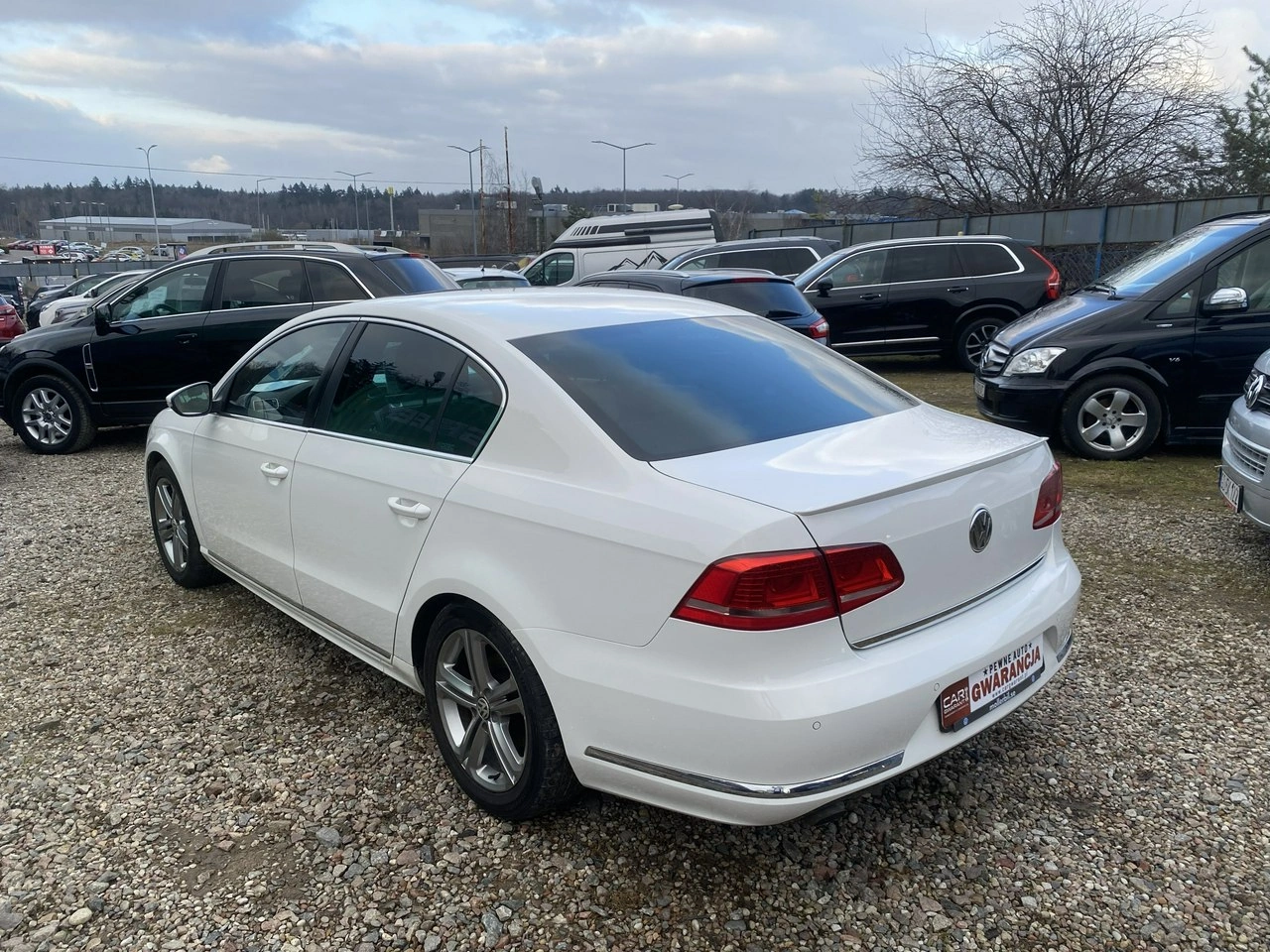 Volkswagen Passat - Zdjęcie 15