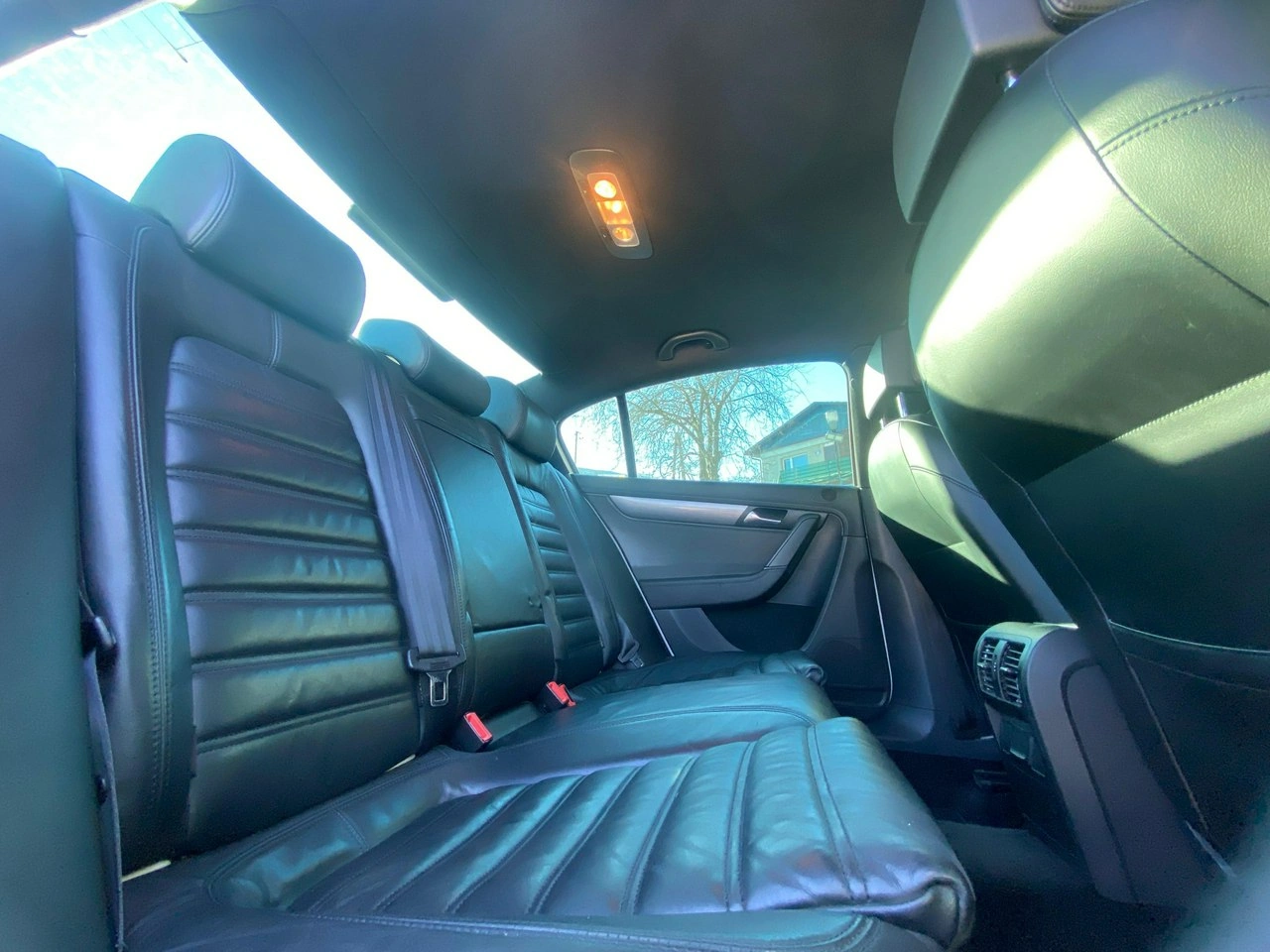 Volkswagen Passat - Zdjęcie 26