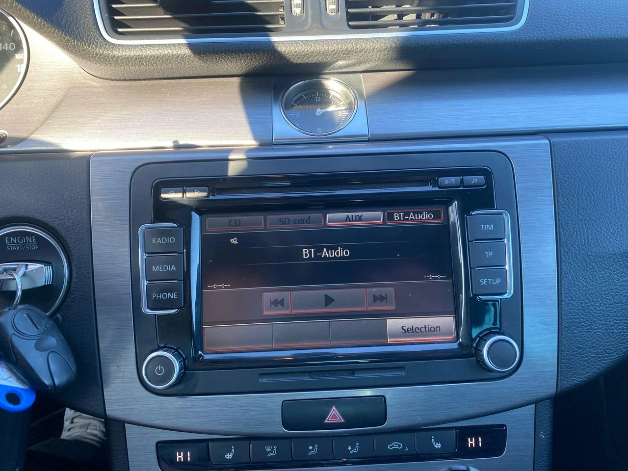 Volkswagen Passat - Zdjęcie 40