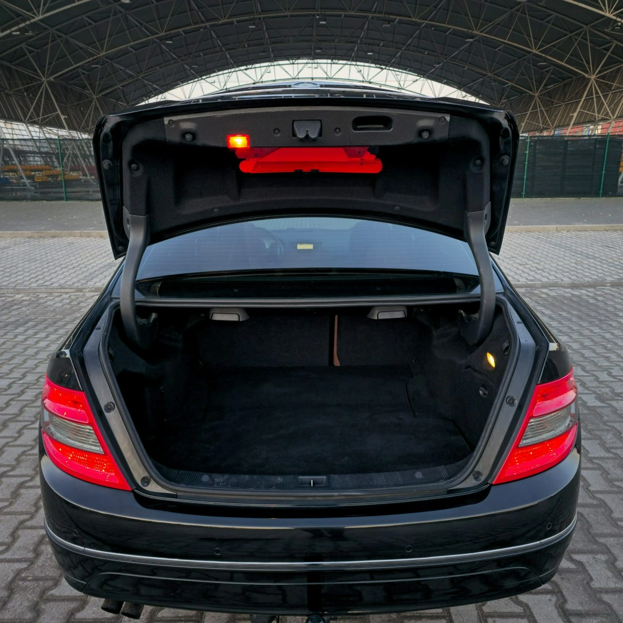 Mercedes C 180 - Zdjęcie 17