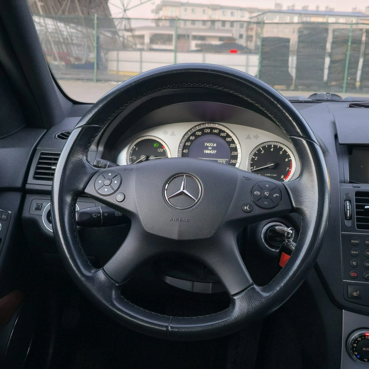 Mercedes C 180 - Zdjęcie 19