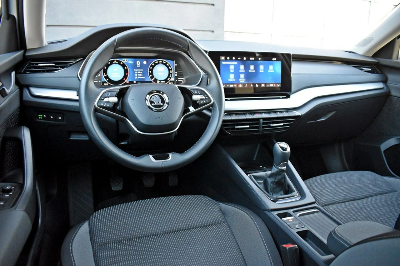 Skoda Octavia - Zdjęcie 12