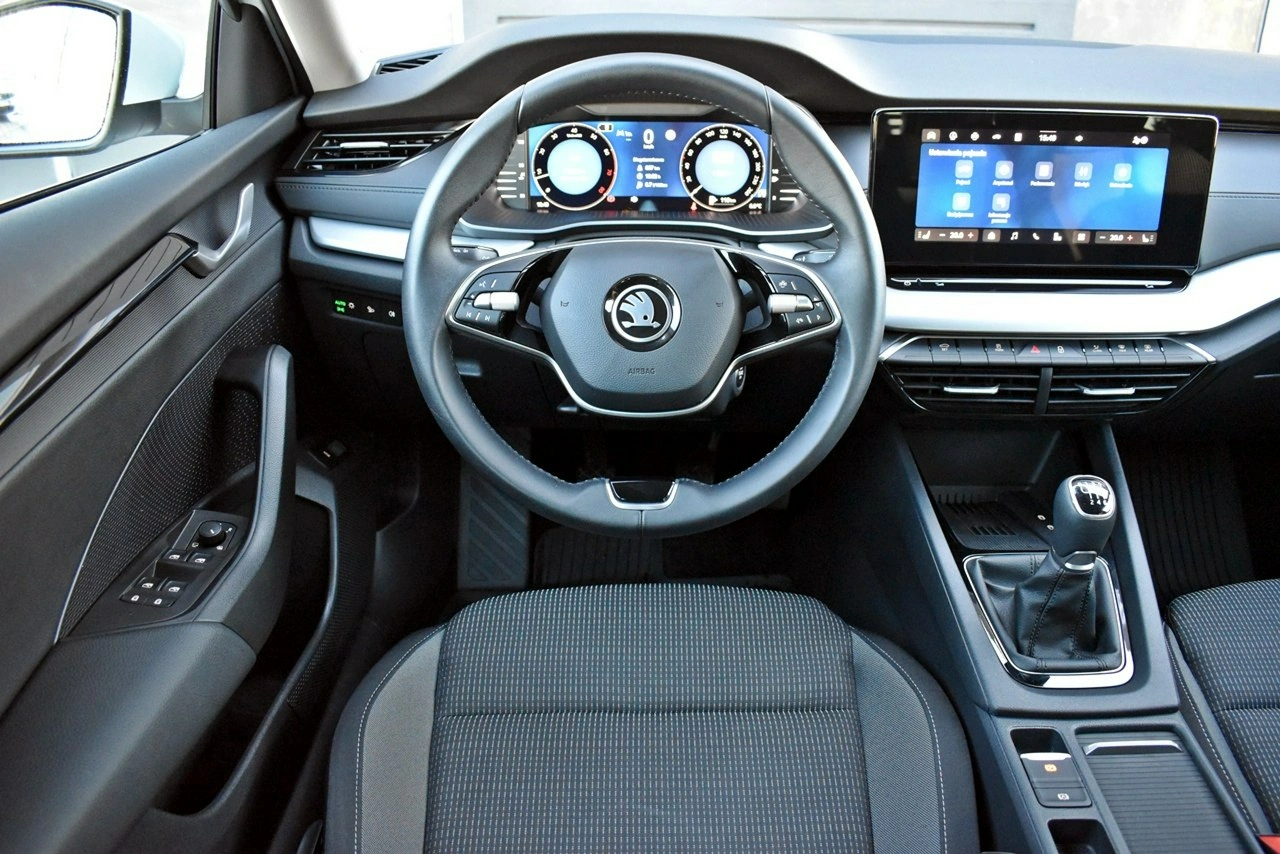 Skoda Octavia - Zdjęcie 13