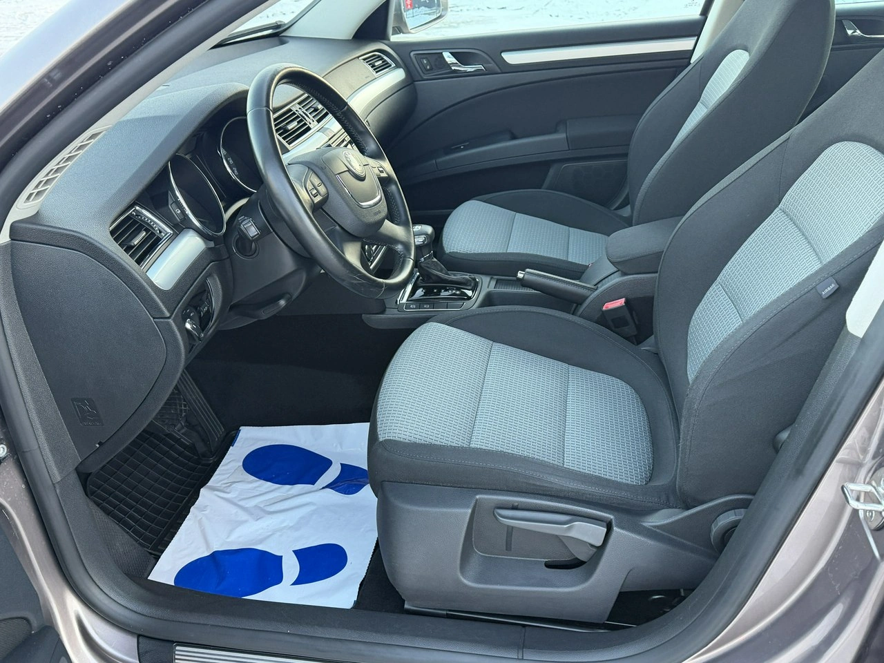 Skoda Superb - Zdjęcie 17