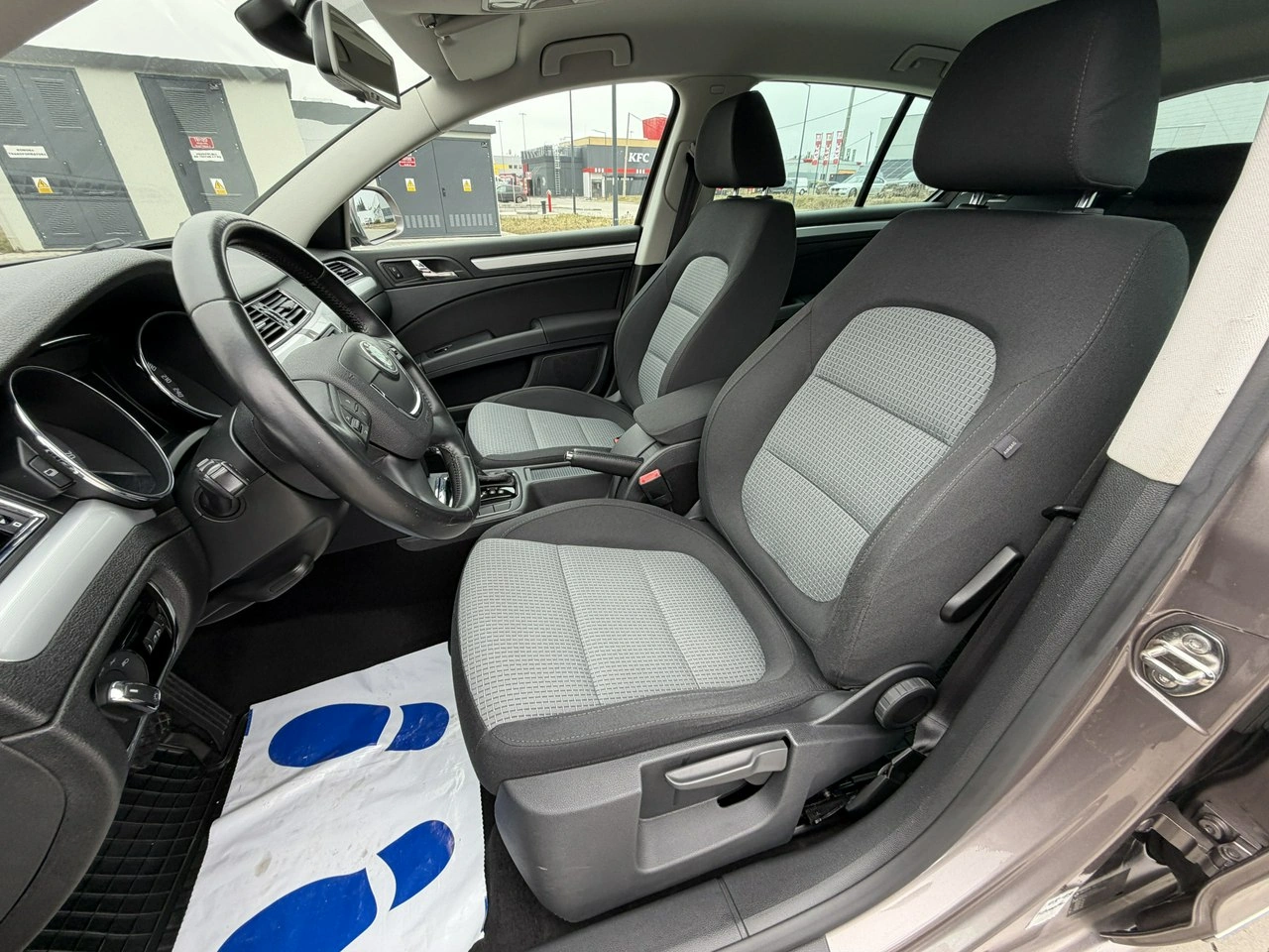 Skoda Superb - Zdjęcie 16