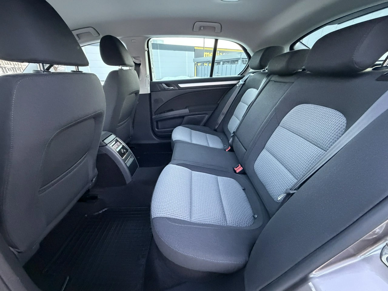 Skoda Superb - Zdjęcie 30