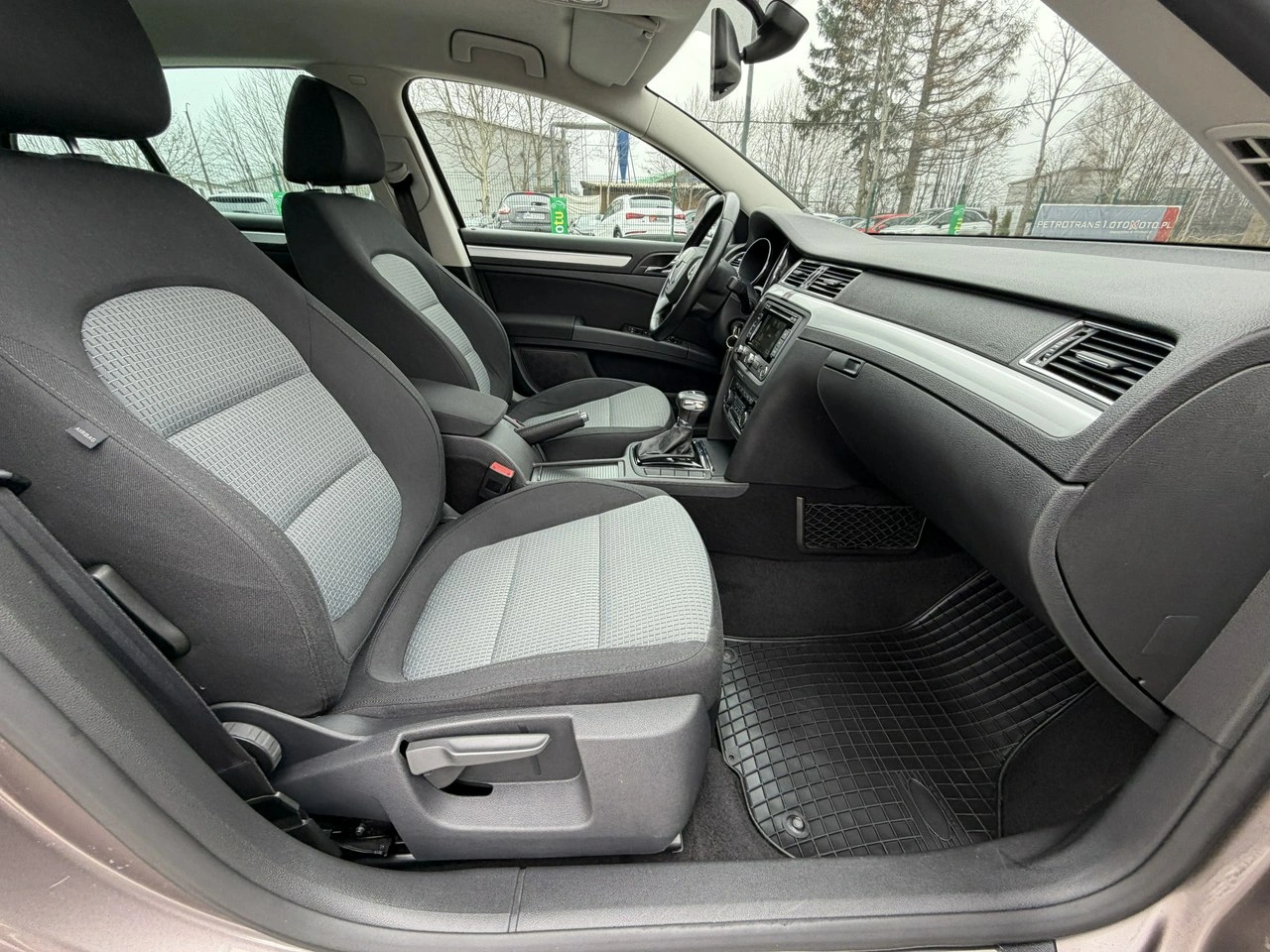 Skoda Superb - Zdjęcie 34