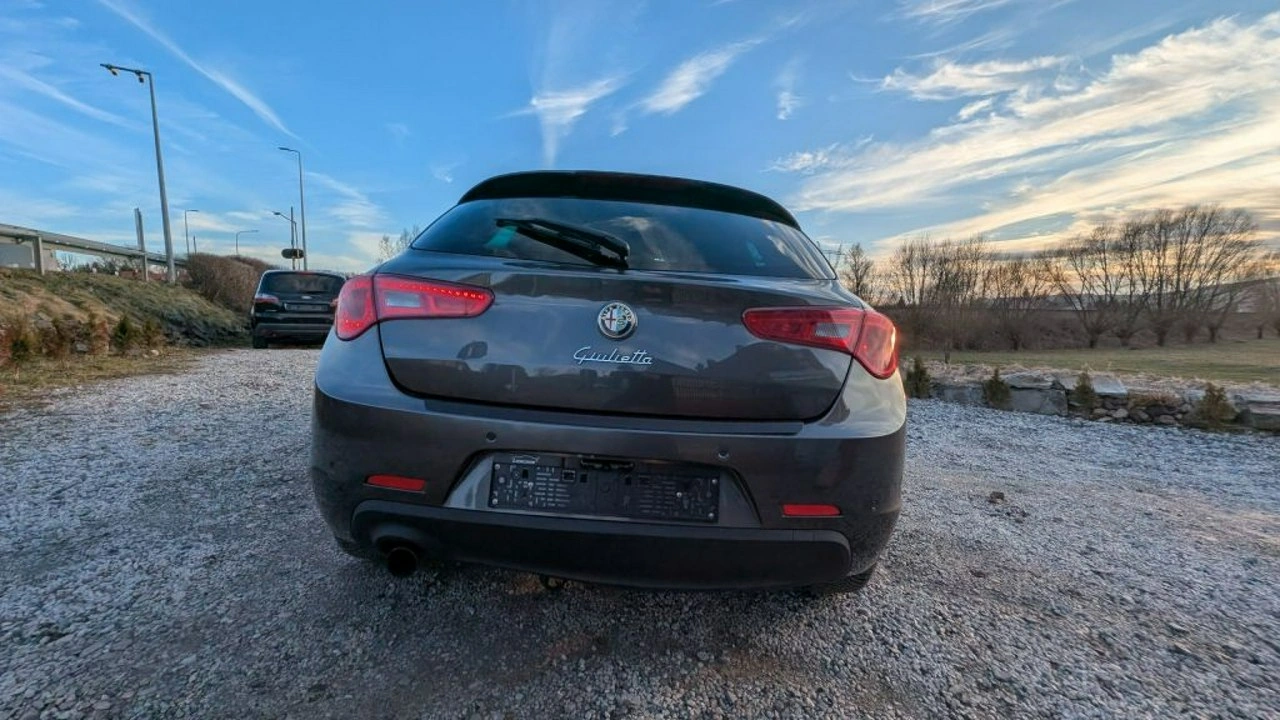 Alfa Romeo Giulietta - Zdjęcie 11