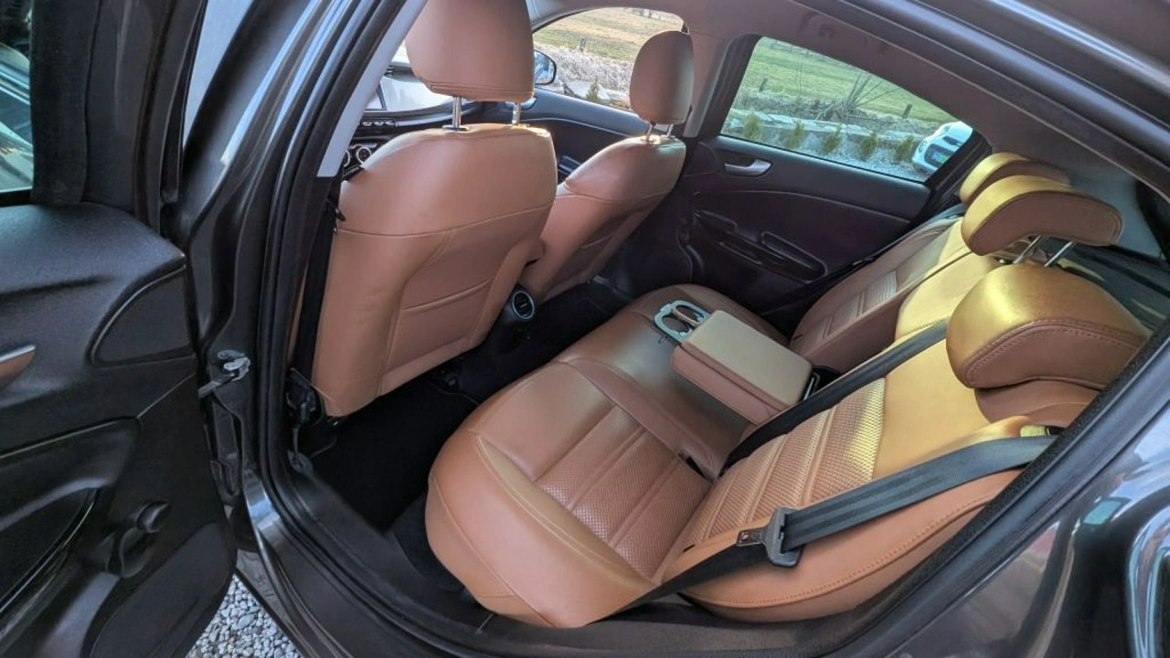 Alfa Romeo Giulietta - Zdjęcie 12