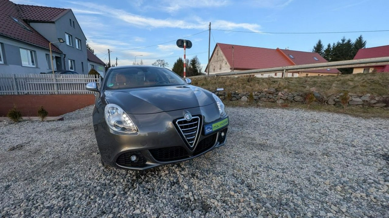 Alfa Romeo Giulietta - Zdjęcie 1