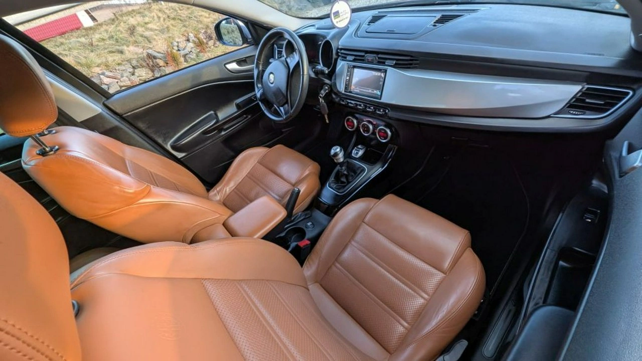 Alfa Romeo Giulietta - Zdjęcie 5