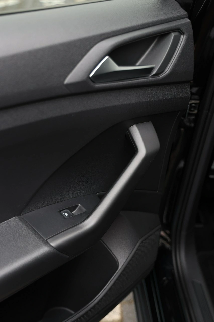 Volkswagen T-Cross - Zdjęcie 25