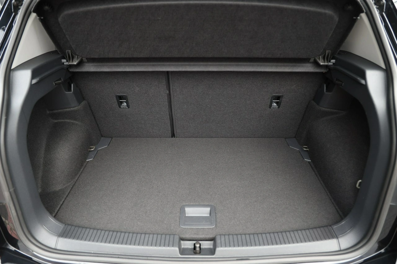 Volkswagen T-Cross - Zdjęcie 38