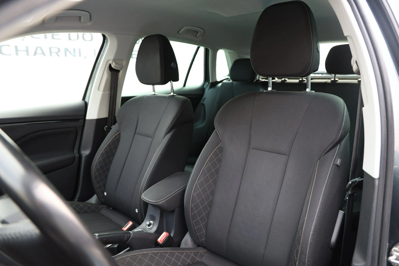 Skoda Kamiq - Zdjęcie 12