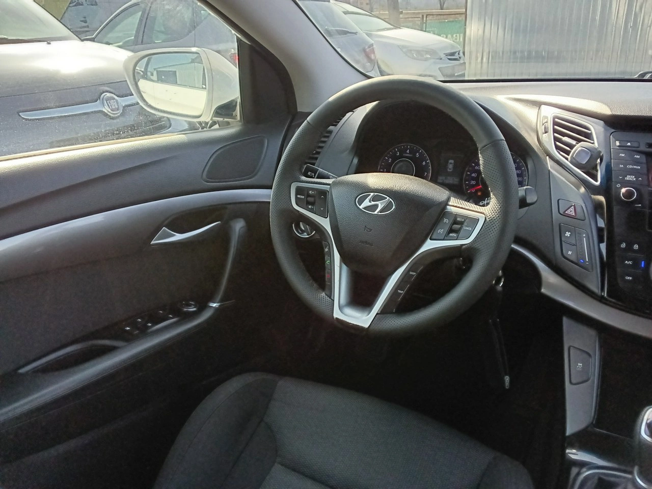 Hyundai i40 - Zdjęcie 14