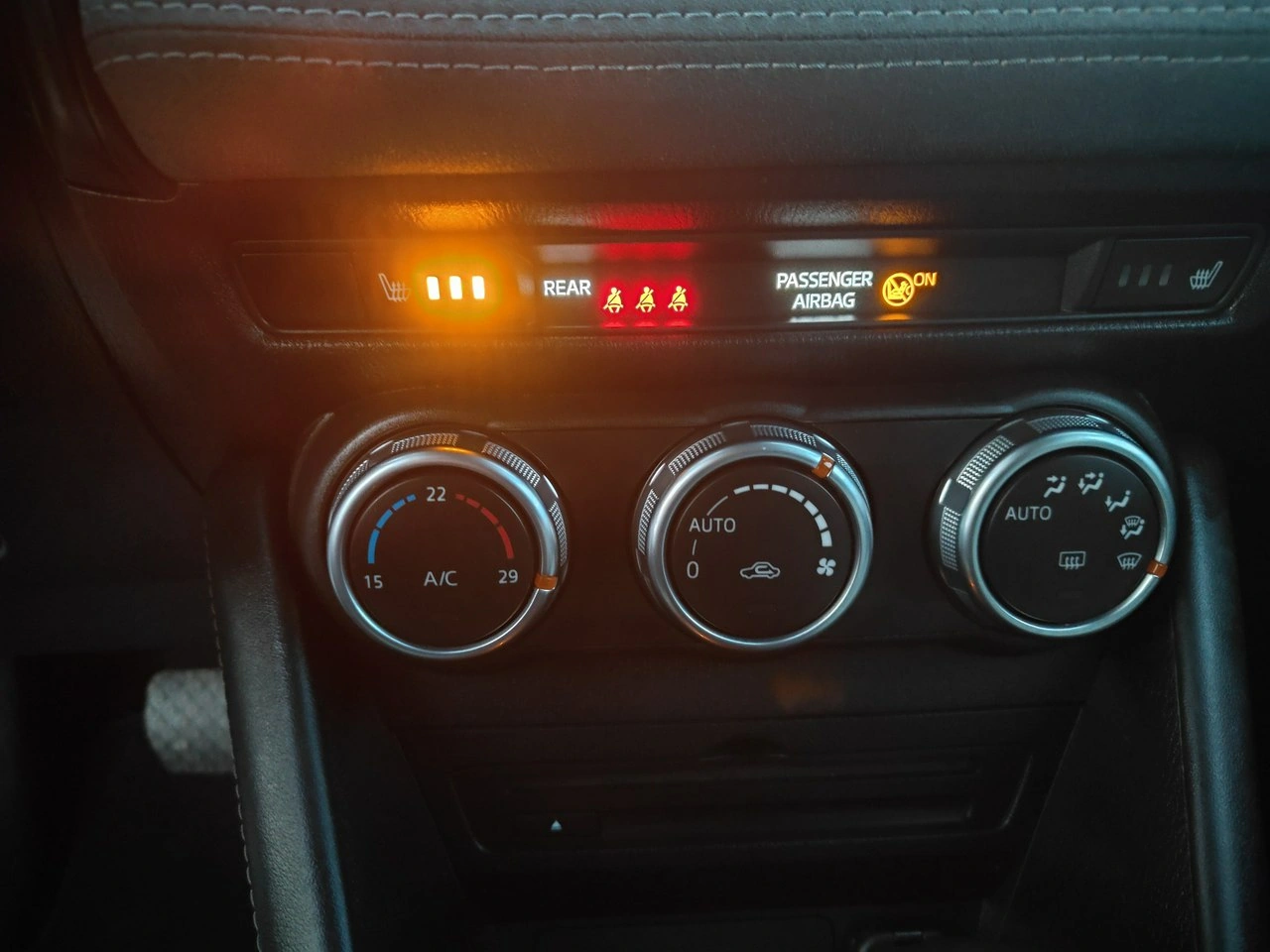 Mazda CX-3 - Zdjęcie 11