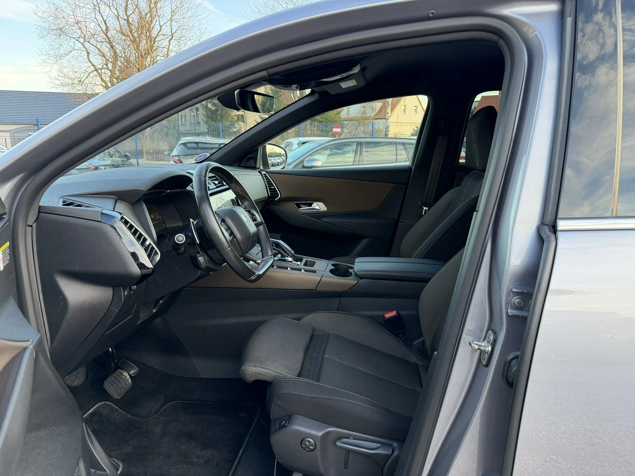 DS Automobiles DS 7 Crossback - Zdjęcie 8