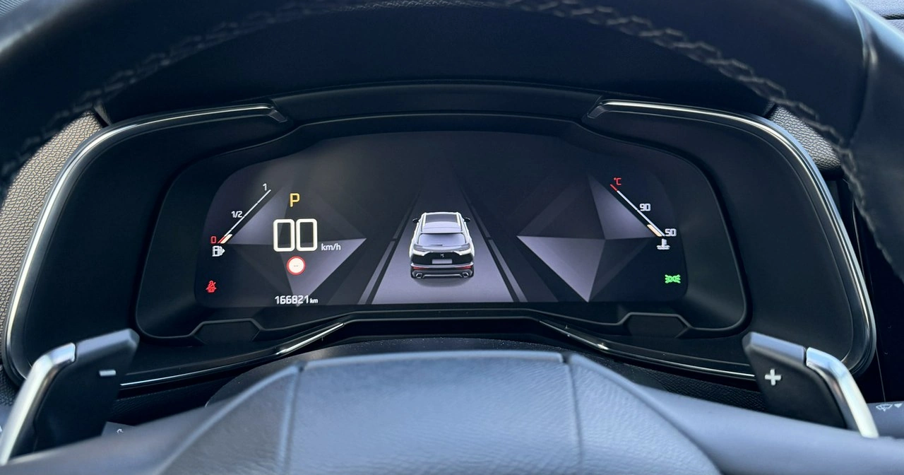 DS Automobiles DS 7 Crossback - Zdjęcie 33