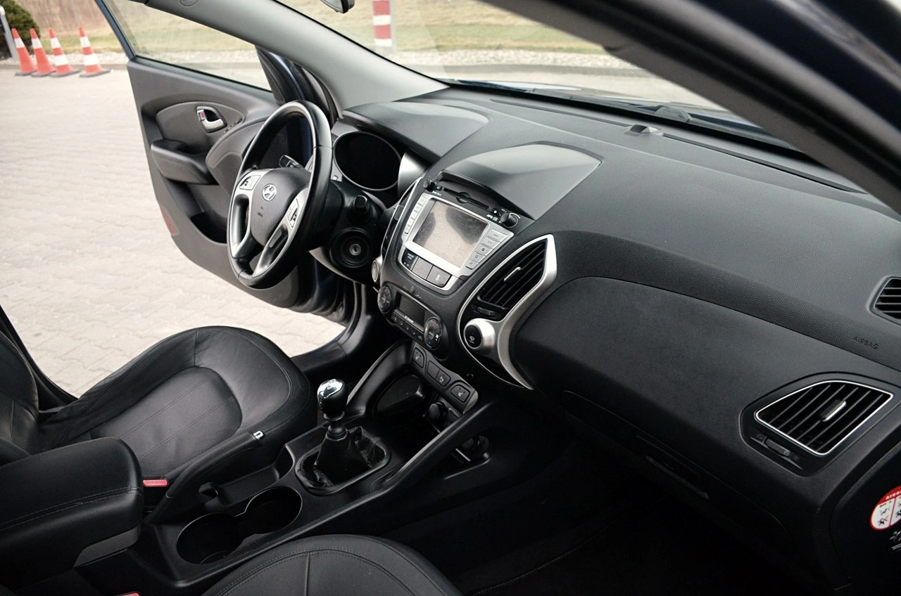 Hyundai ix35 - Zdjęcie 15
