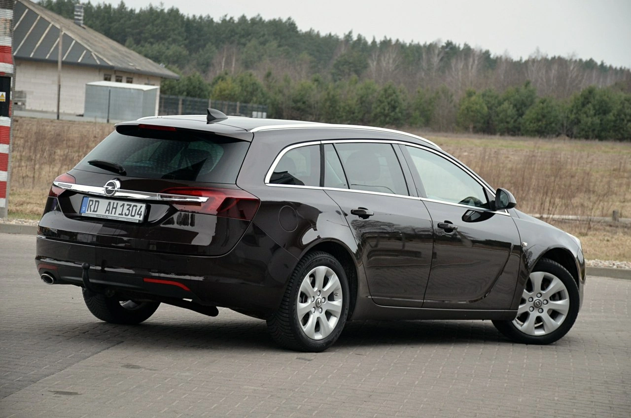 Opel Insignia - Zdjęcie 10