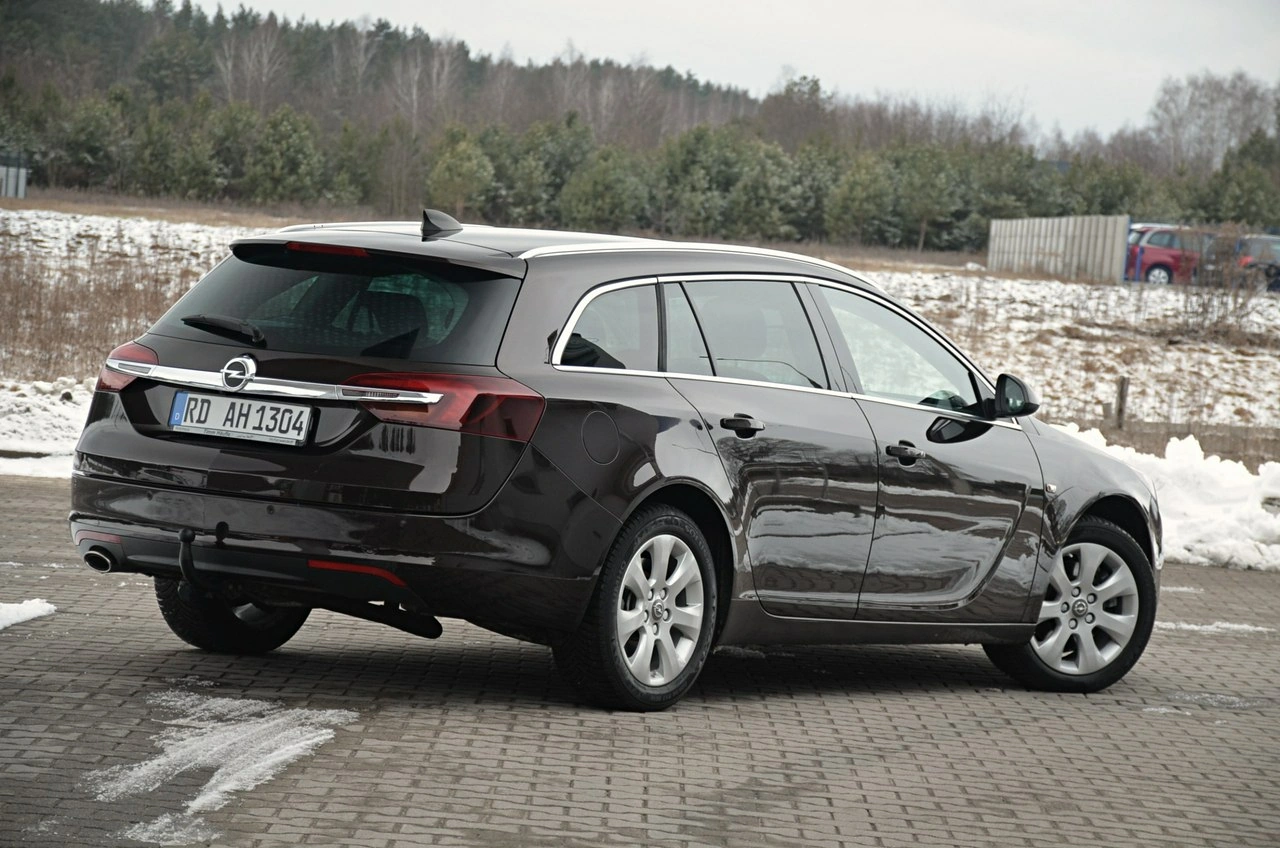 Opel Insignia - Zdjęcie 10