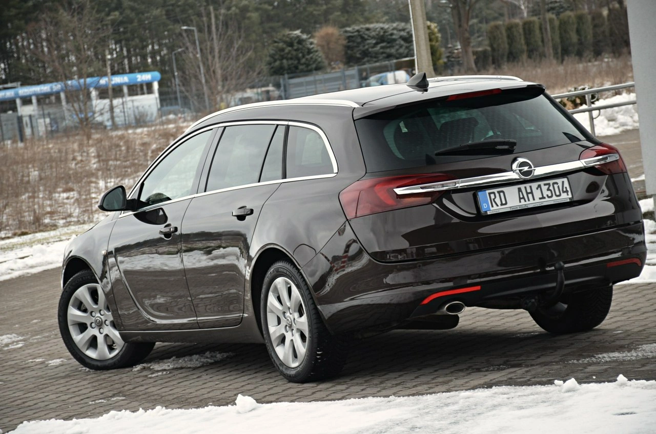 Opel Insignia - Zdjęcie 11