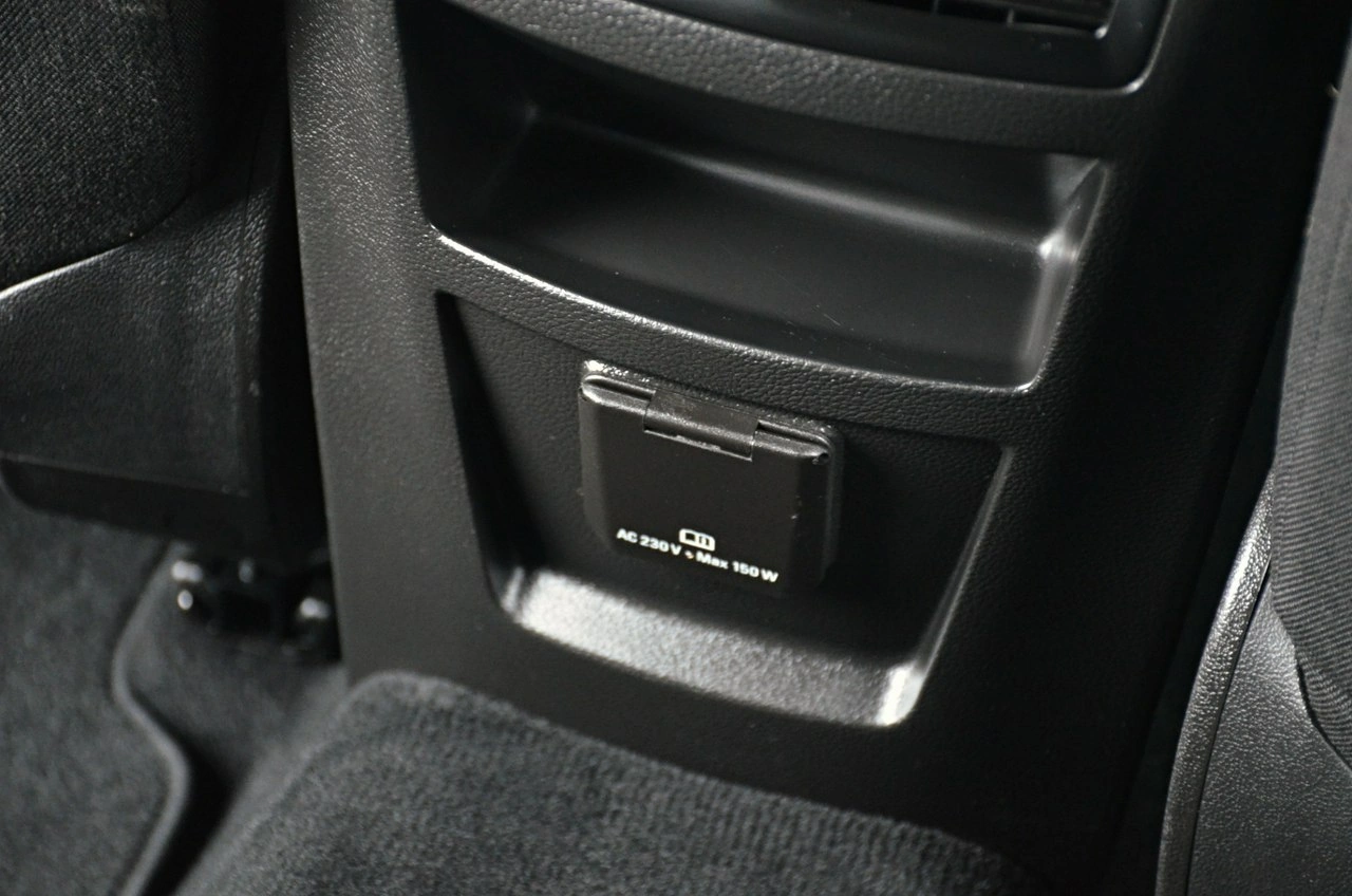 Opel Insignia - Zdjęcie 25