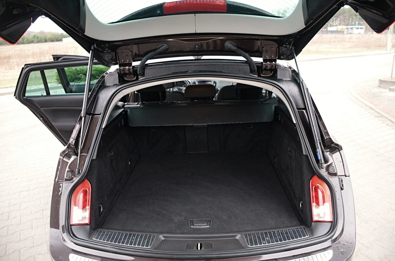 Opel Insignia - Zdjęcie 26