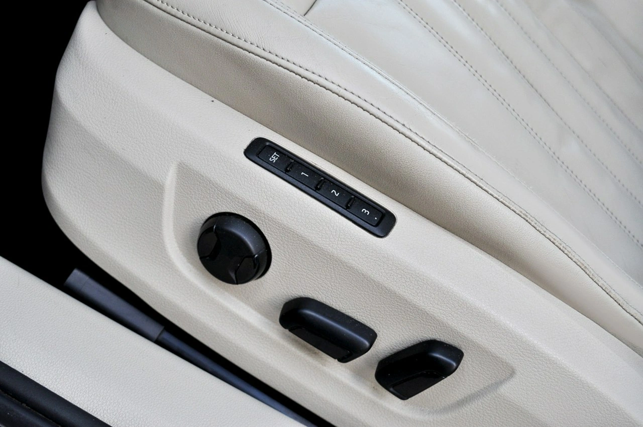 Skoda Superb - Zdjęcie 17