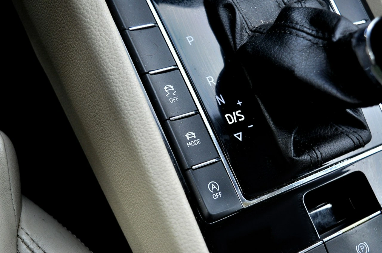 Skoda Superb - Zdjęcie 25