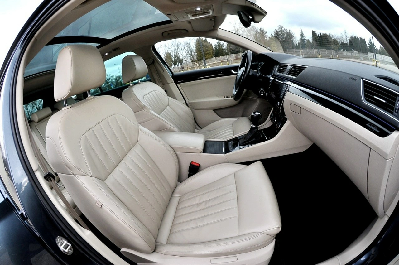 Skoda Superb - Zdjęcie 7