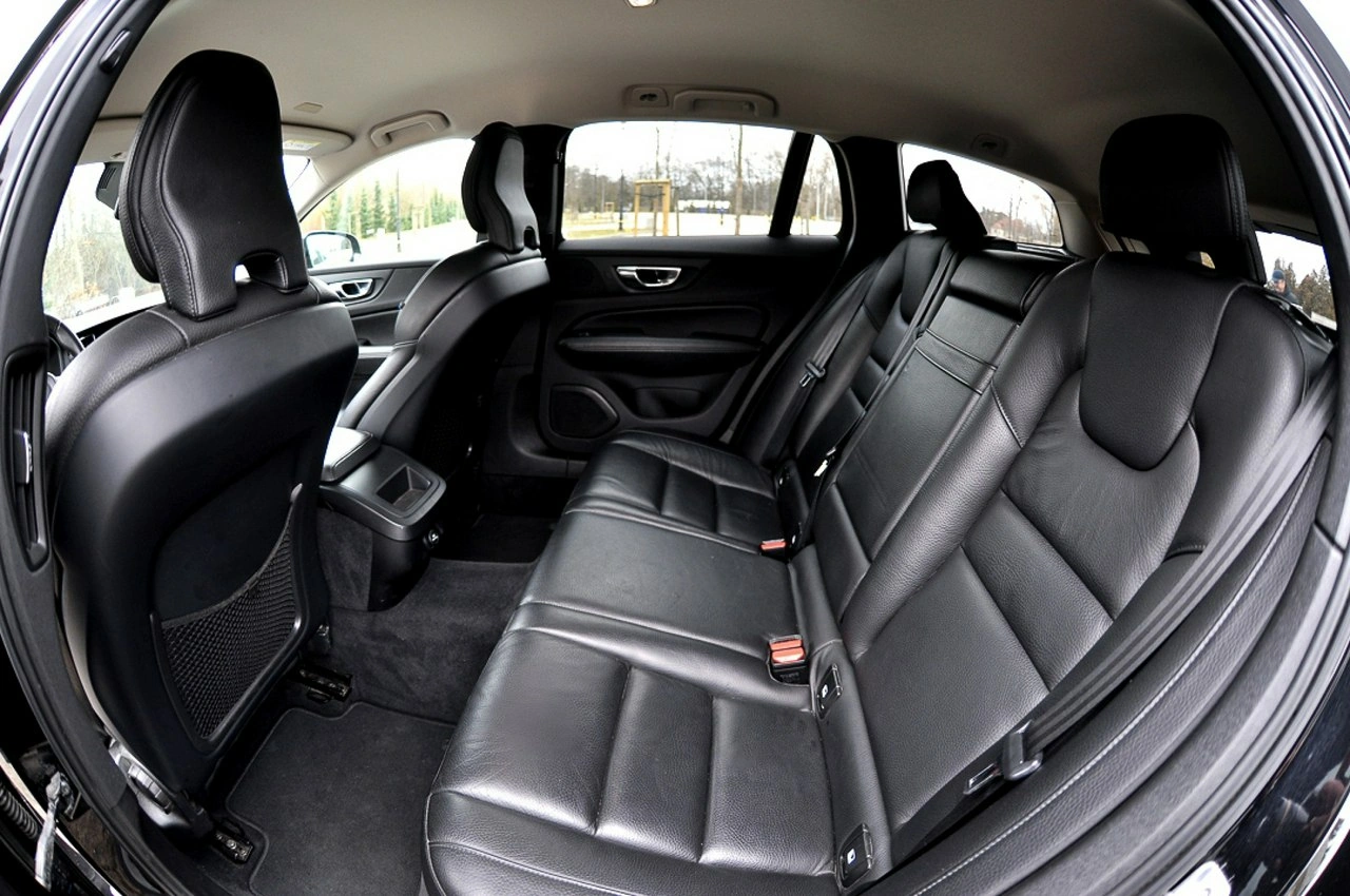Volvo V60 - Zdjęcie 8