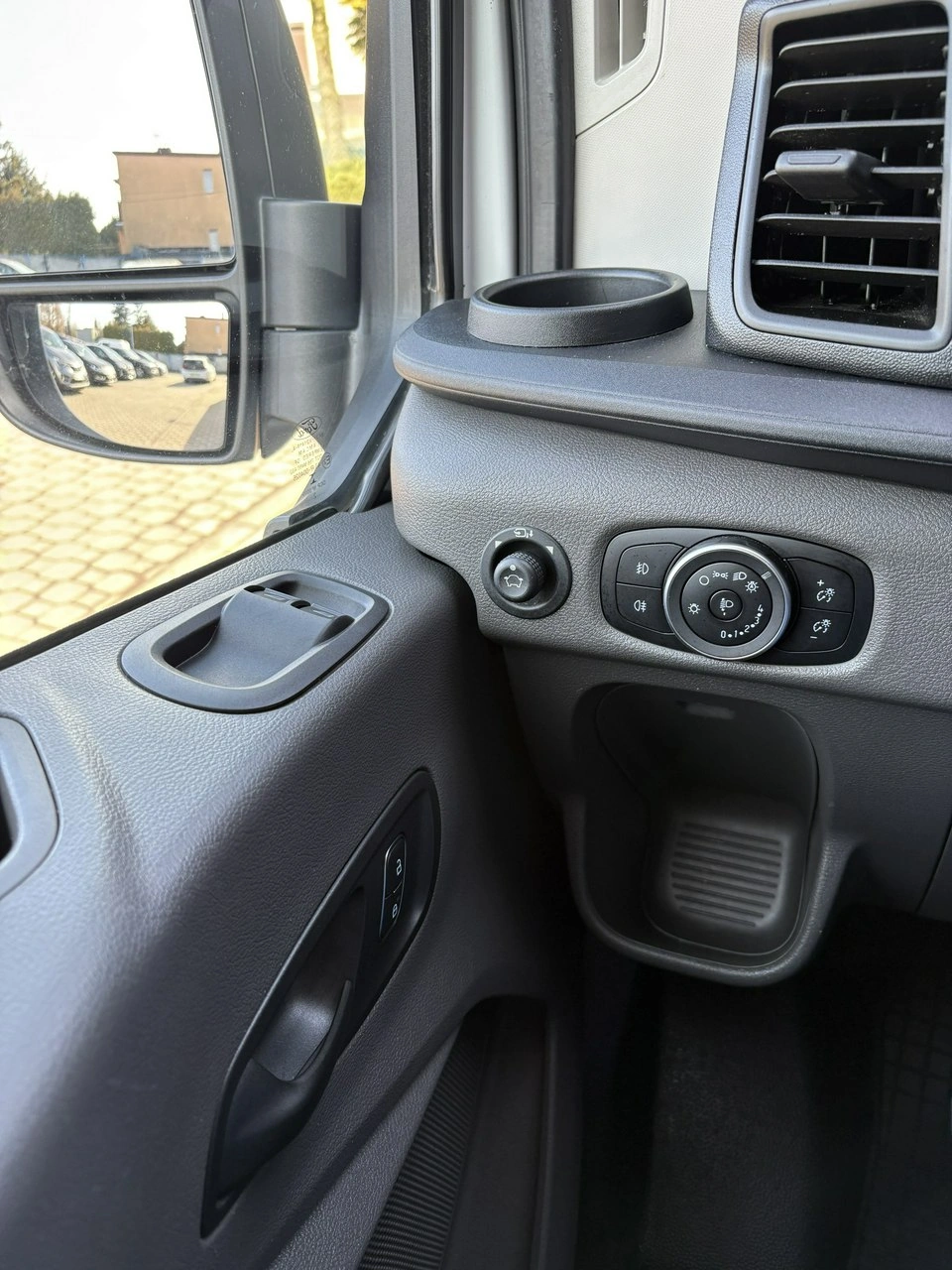 Ford Transit - Zdjęcie 23