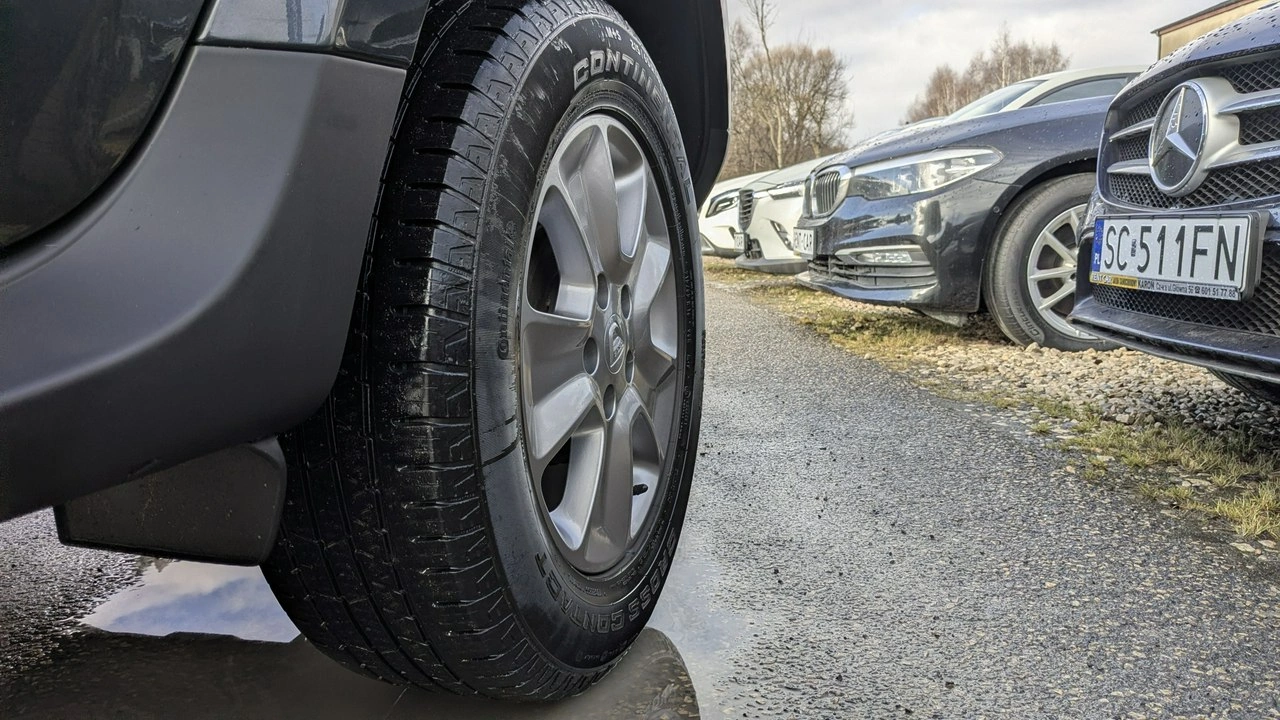 Dacia Duster - Zdjęcie 38