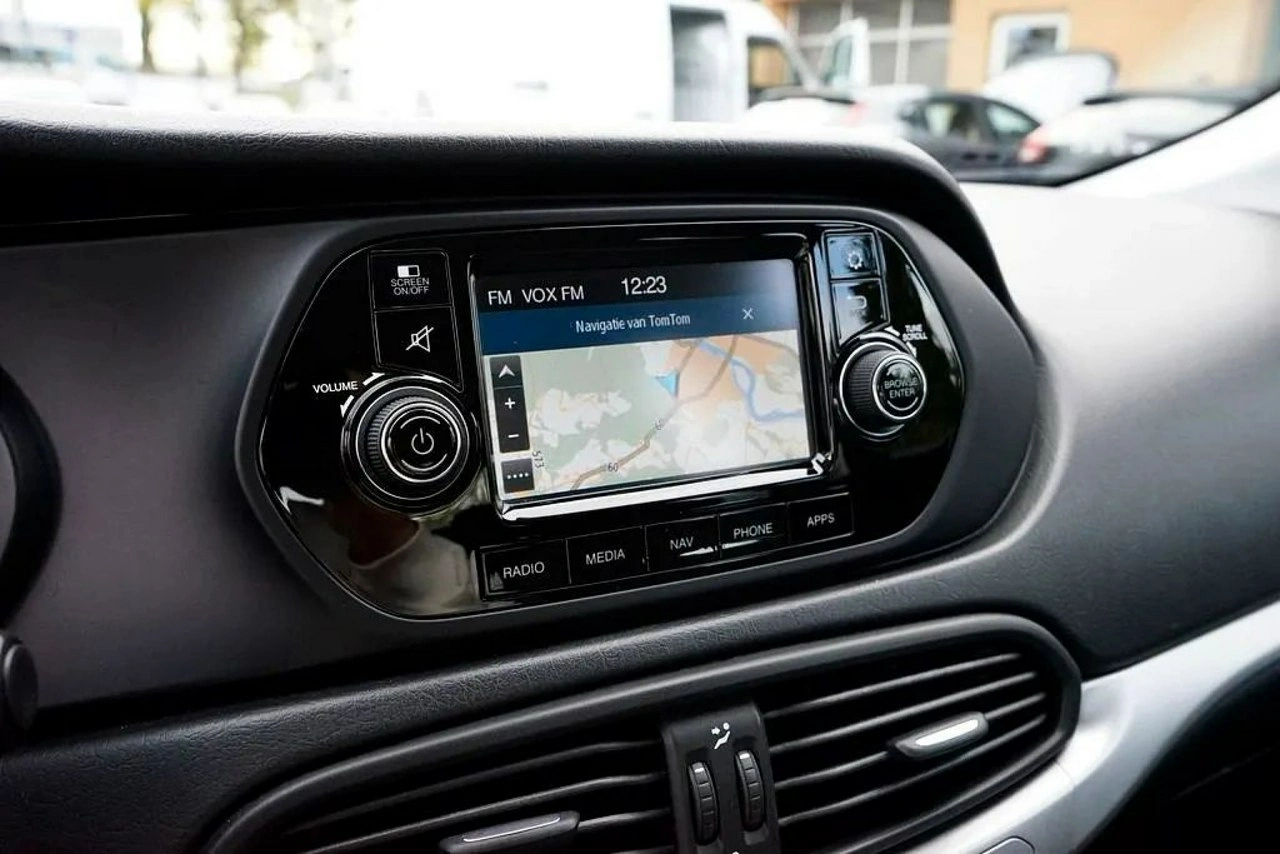 Fiat Tipo - Zdjęcie 24