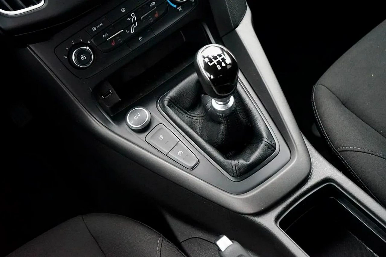 Ford Focus - Zdjęcie 26