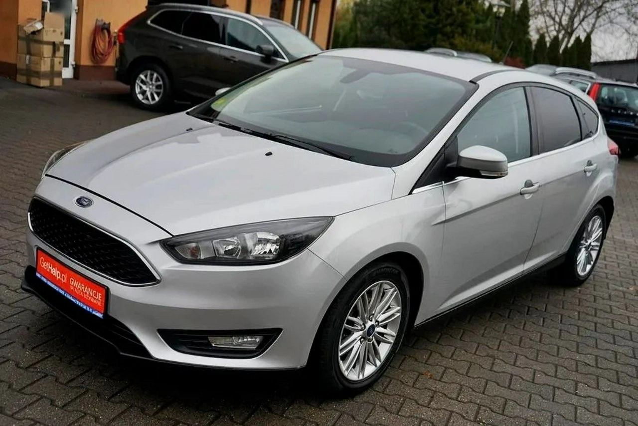 Ford Focus - Zdjęcie 8