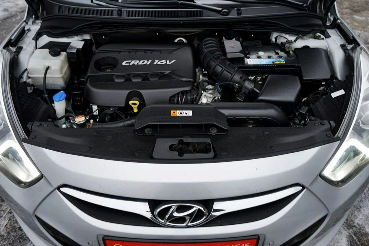 Hyundai i40 - Zdjęcie 14