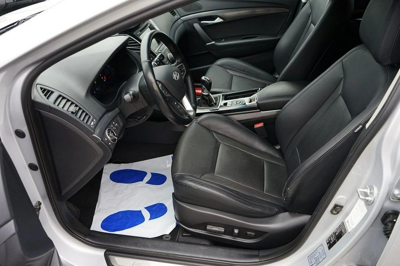 Hyundai i40 - Zdjęcie 16