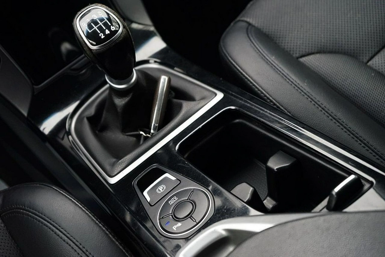 Hyundai i40 - Zdjęcie 28