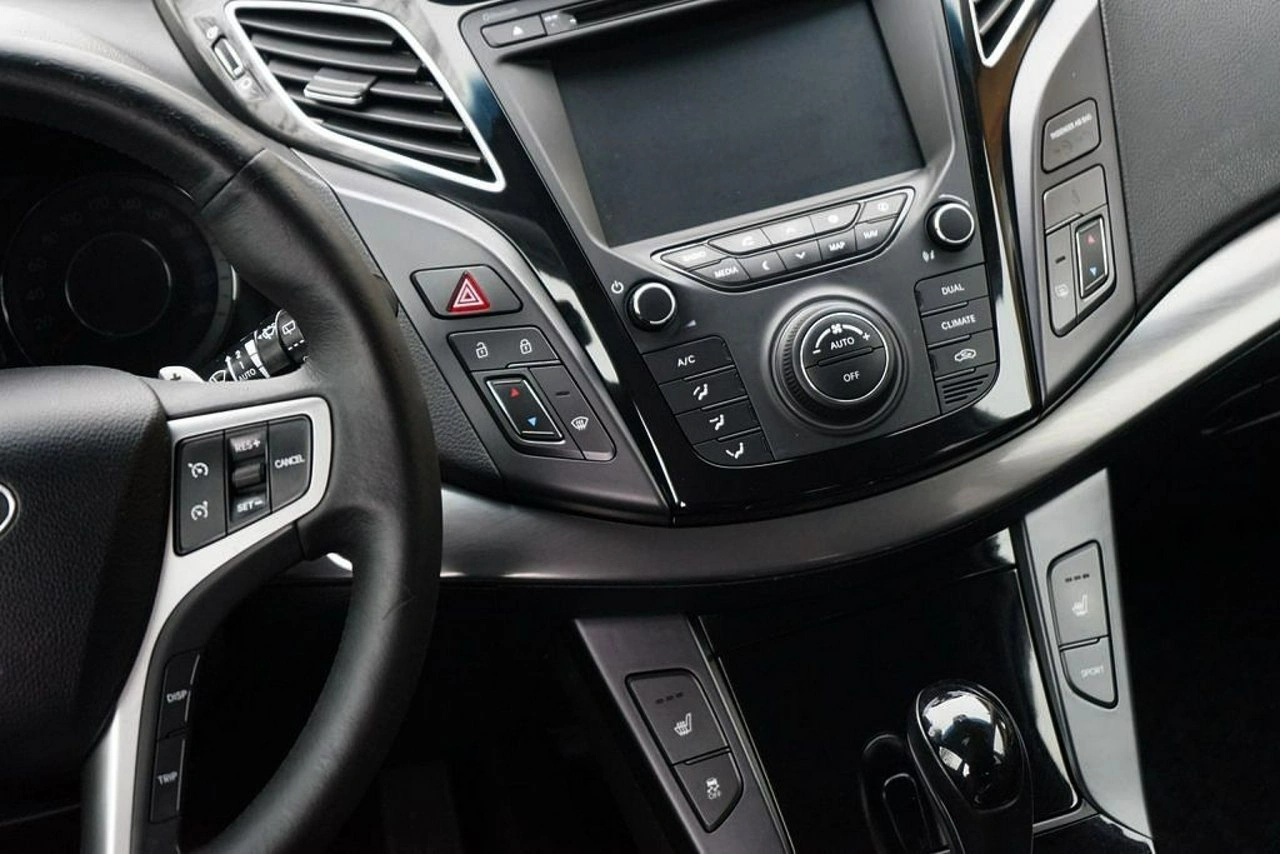 Hyundai i40 - Zdjęcie 27