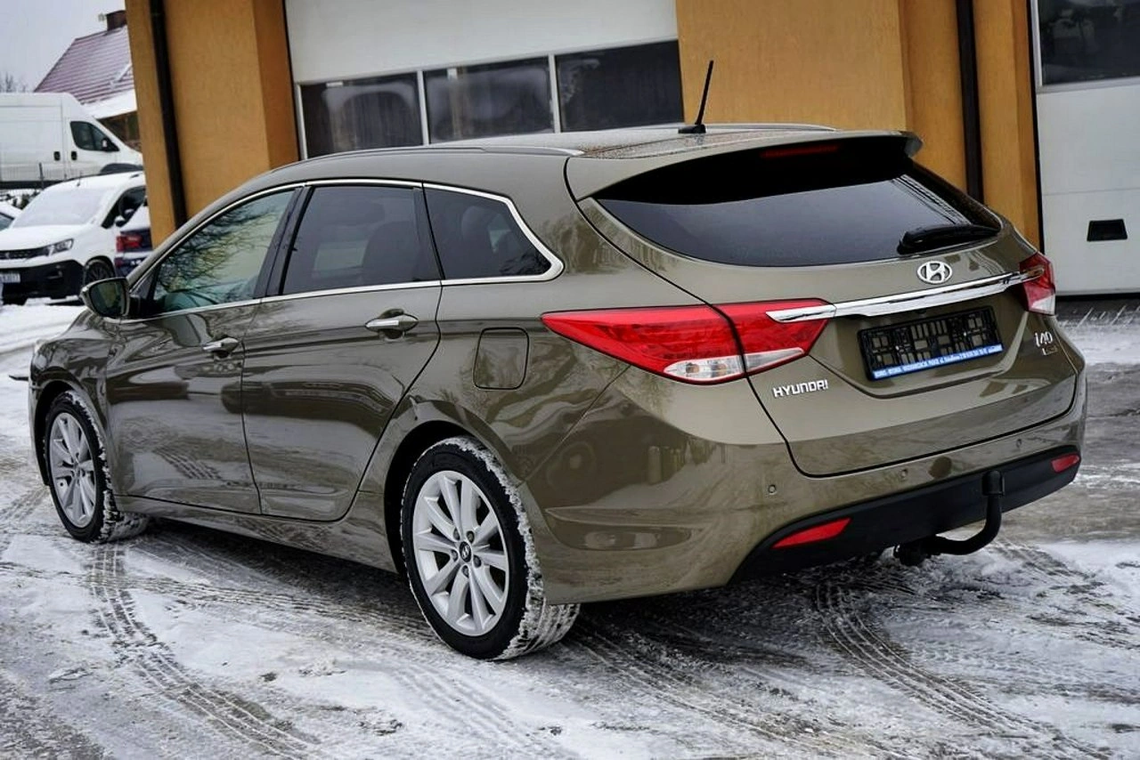 Hyundai i40 - Zdjęcie 2