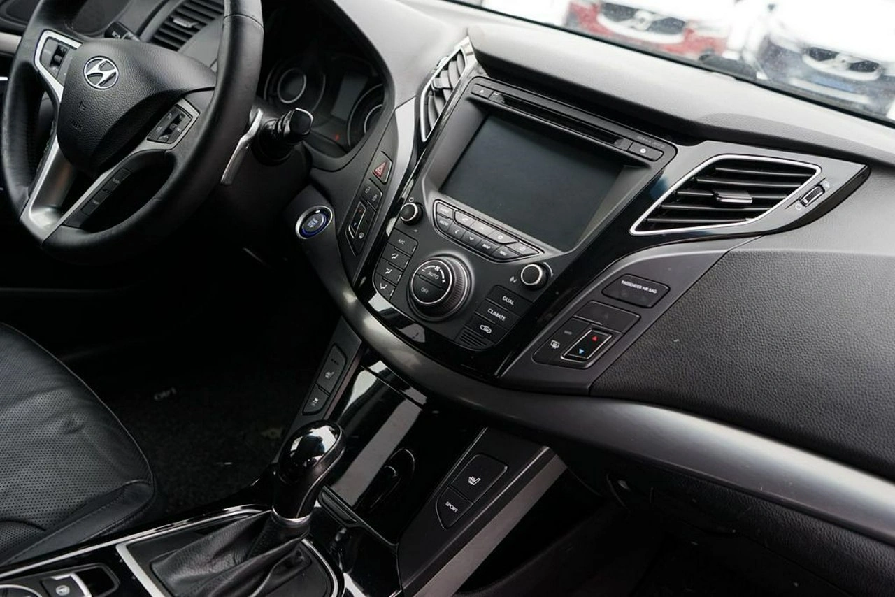 Hyundai i40 - Zdjęcie 30