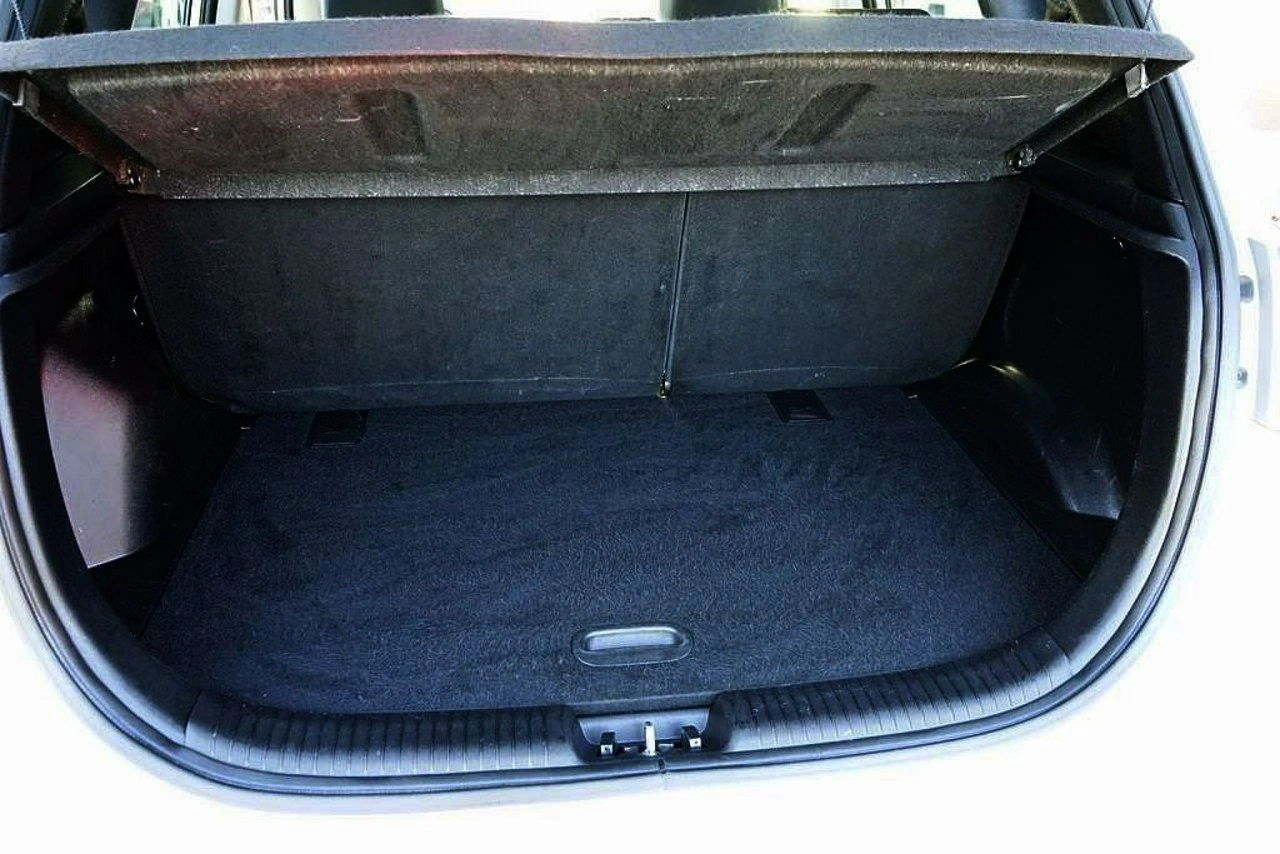 Hyundai ix20 - Zdjęcie 24