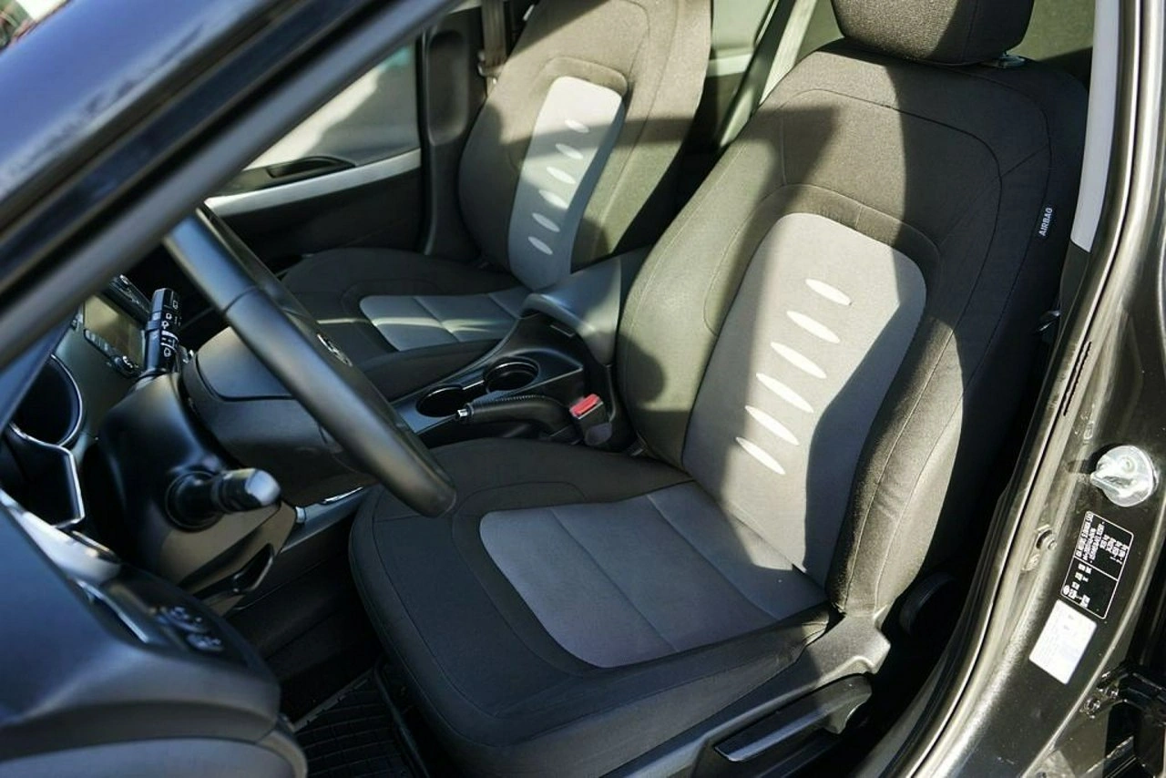 Kia Ceed - Zdjęcie 18